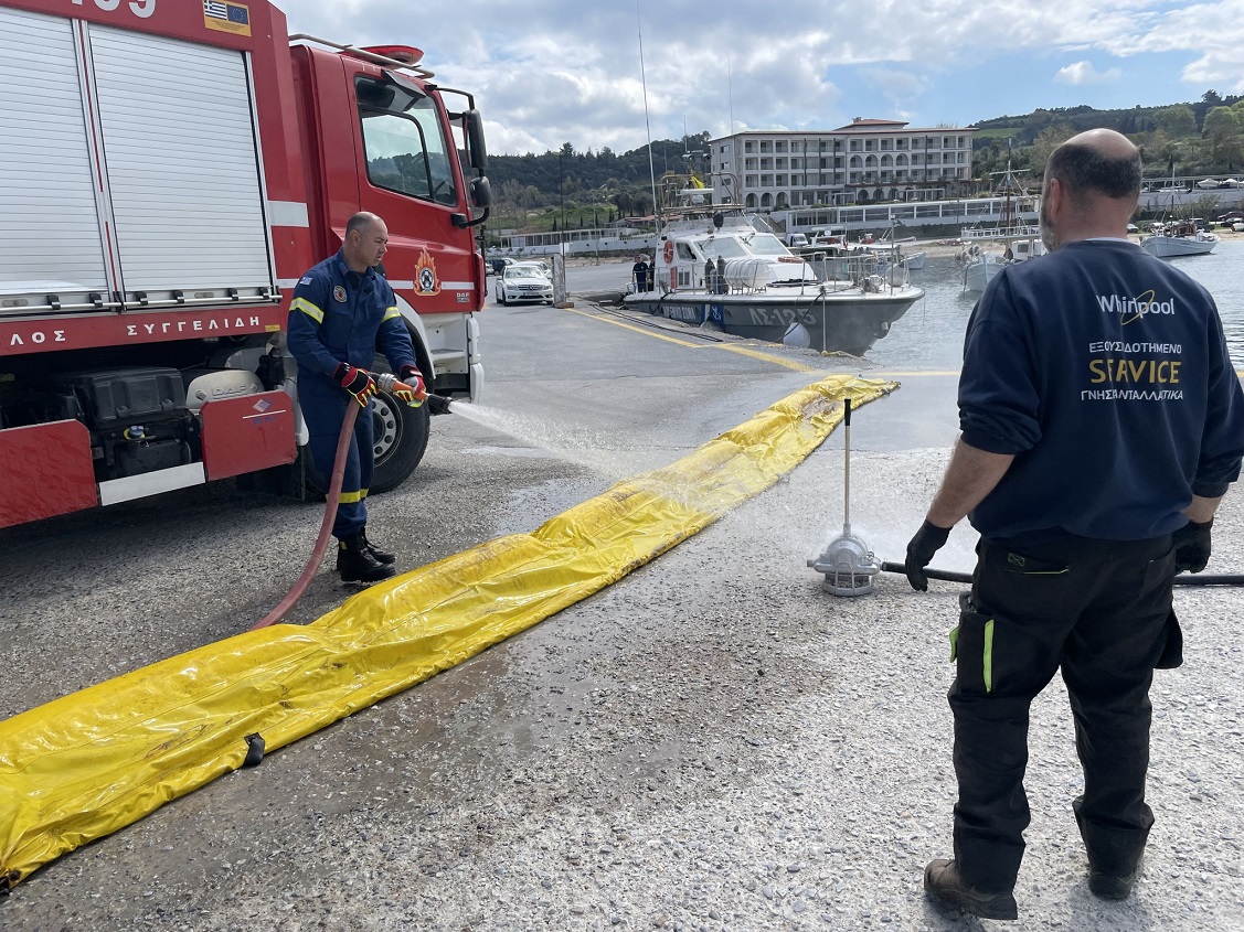 Άσκηση στο λιμάνι Ιερισσού με συμμετοχή της Πυροσβεστικής