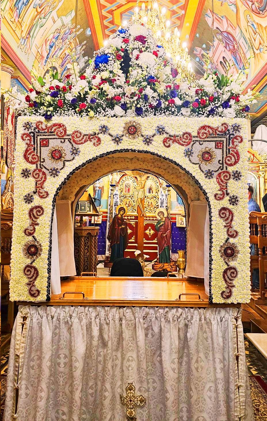 Ο Επιτάφιος της Ουρανούπολης Ο Επιτάφιος της Ουρανούπολης