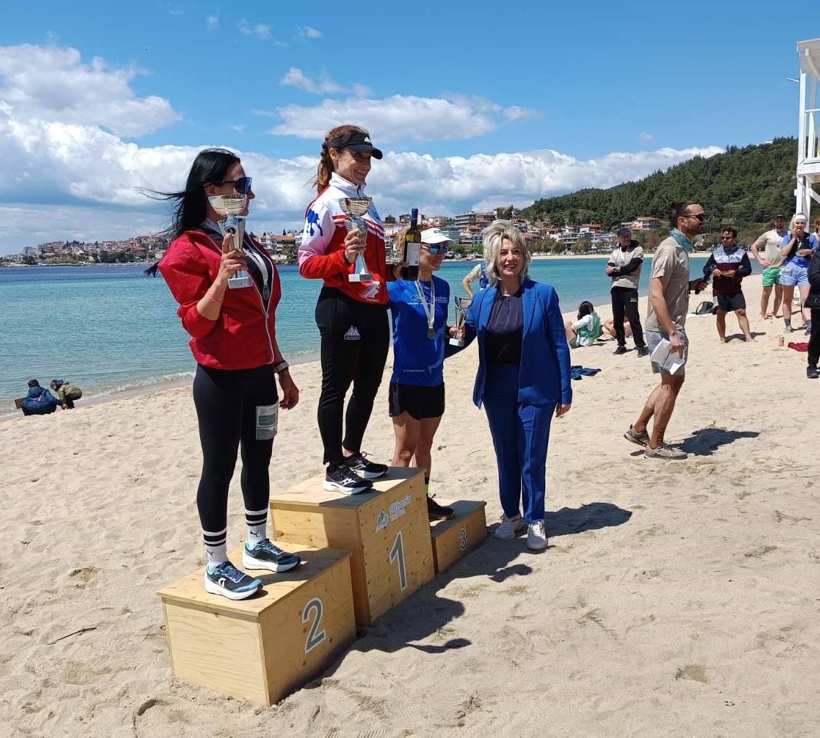 Απονομές από την αντιπεριφερειάρχη Κ. Ζωγράφου