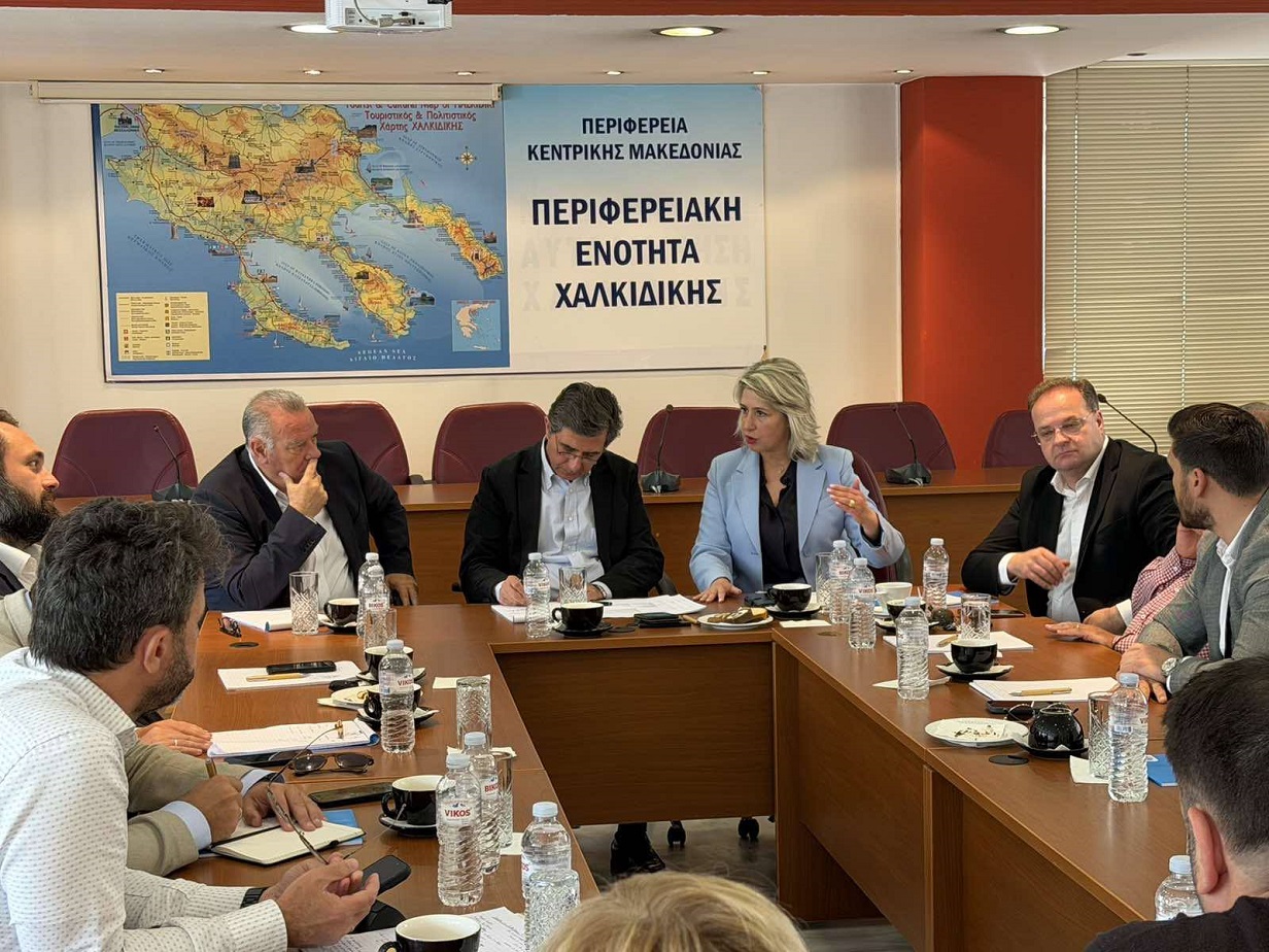 Σύσκεψη Γκιουλέκα με δημάρχους της Χαλκιδικής