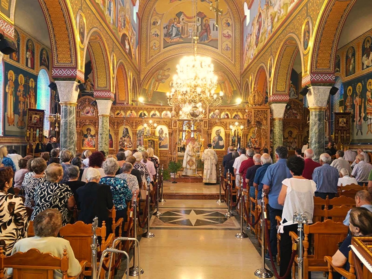 Ιερός Ναός Παντοβασίλισσας στη Νέα Τρίγλια Ιερός Ναός Παντοβασίλισσας στη Νέα Τρίγλια