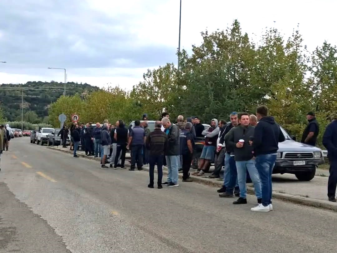 Διαμαρτυρία αγροτών στον Κόμβο Ορφανού 